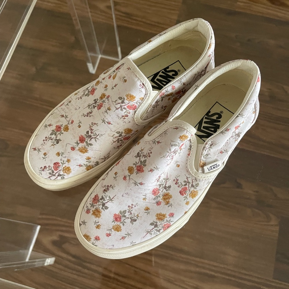 VANS CLASSIC SLIP-ON FLORAL SHOE